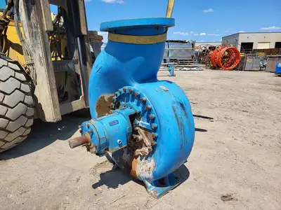USED 2014 GOULDS 3180XL