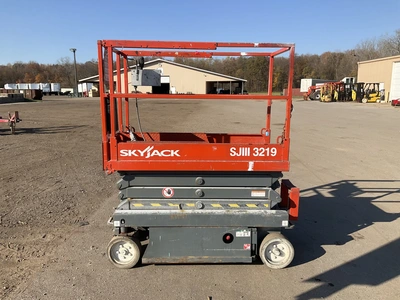 Used SKYJACK 3219 ELECTRIC SCISSOR LIFT Scissor Lifters Michigan US | Miedema Asset Management Group #1761438