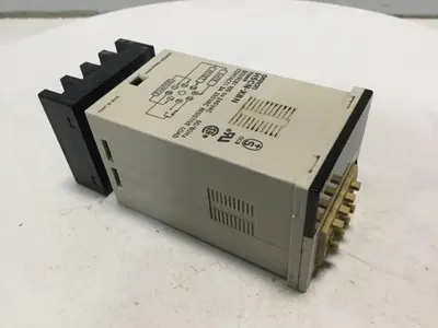 USED OMRON H5CN-XBN