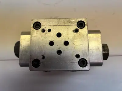 USED SUN HYDRAULICS BBY