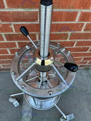 USED CYTIVA / GE / PHARMACIA BPG 300 / 500 CHROMATOGRAPHY COLUMN 34 L