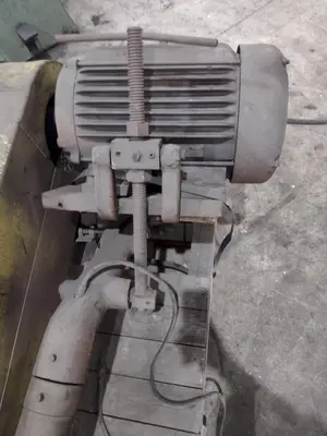 5 HP CM SWING ARM FOUNDRY GRINDER: STOCK #23034