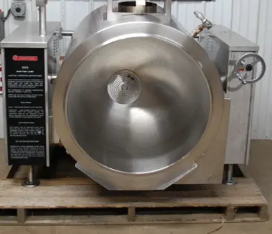 142-1256 Market Forge FT-60GL Natural Gas 60 Gallon Steam Jacketed Tilt Soup Ket