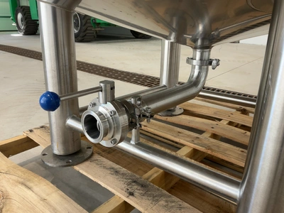 Used MB TANKS BREWING TANK 3.5BBL NET VOLUME Brewing Equipment Michigan US | Miedema Asset Management Group #1580087
