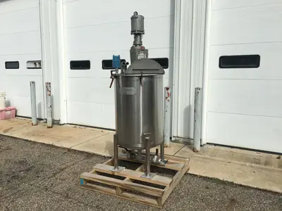 USED 1988 GRACO GRACO R00-232 60-GALLON S/S TANK
