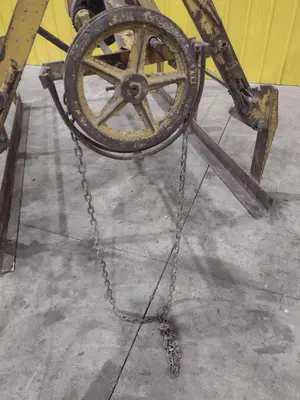 10,000 LBS X 96" CF ADJUSTABLE PLATE & SHEET LIFTER: STOCK #22326