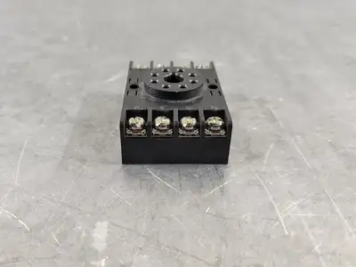 USED IDEC SR2P-06