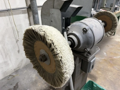 Used _UNKNOWN_ _UNKNOWN_ Polishing Machinery including Buffers Indiana US | Miedema Asset Management Group #1574493