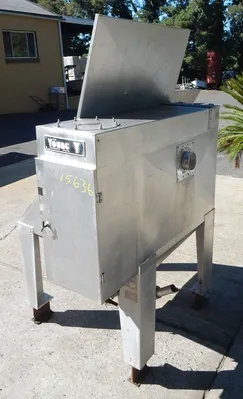 USED YOUNG INDUSTRIES SS DUMP HOPPER 7110-1