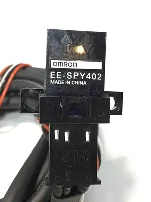 USED OMRON EE-SPY402