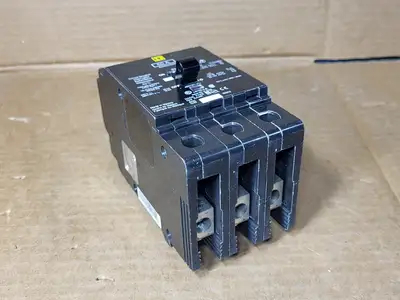 NEW SQUARE D EDB34060