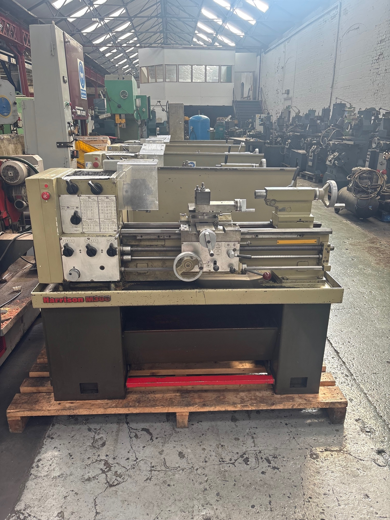 USED HARRISON M300 GAP BED LATHE