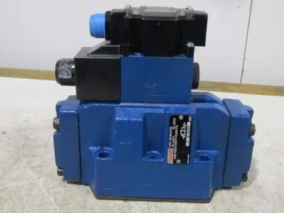 Rexroth R978903768 4WEH16EB72/6EW110N9DK23L Valve NEW