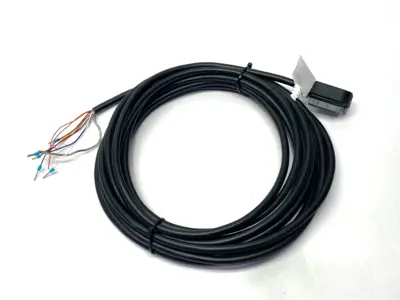 Used KEYENCE Output Cable, PNP for SZ-01S, 5m Cable & Wire Michigan US | Maverick Industrial Sales #1393121