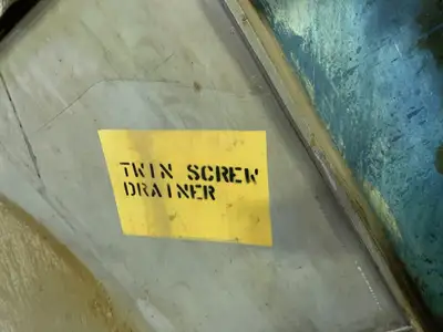 Twin Screw Feeder Conveyor Chip Drainer