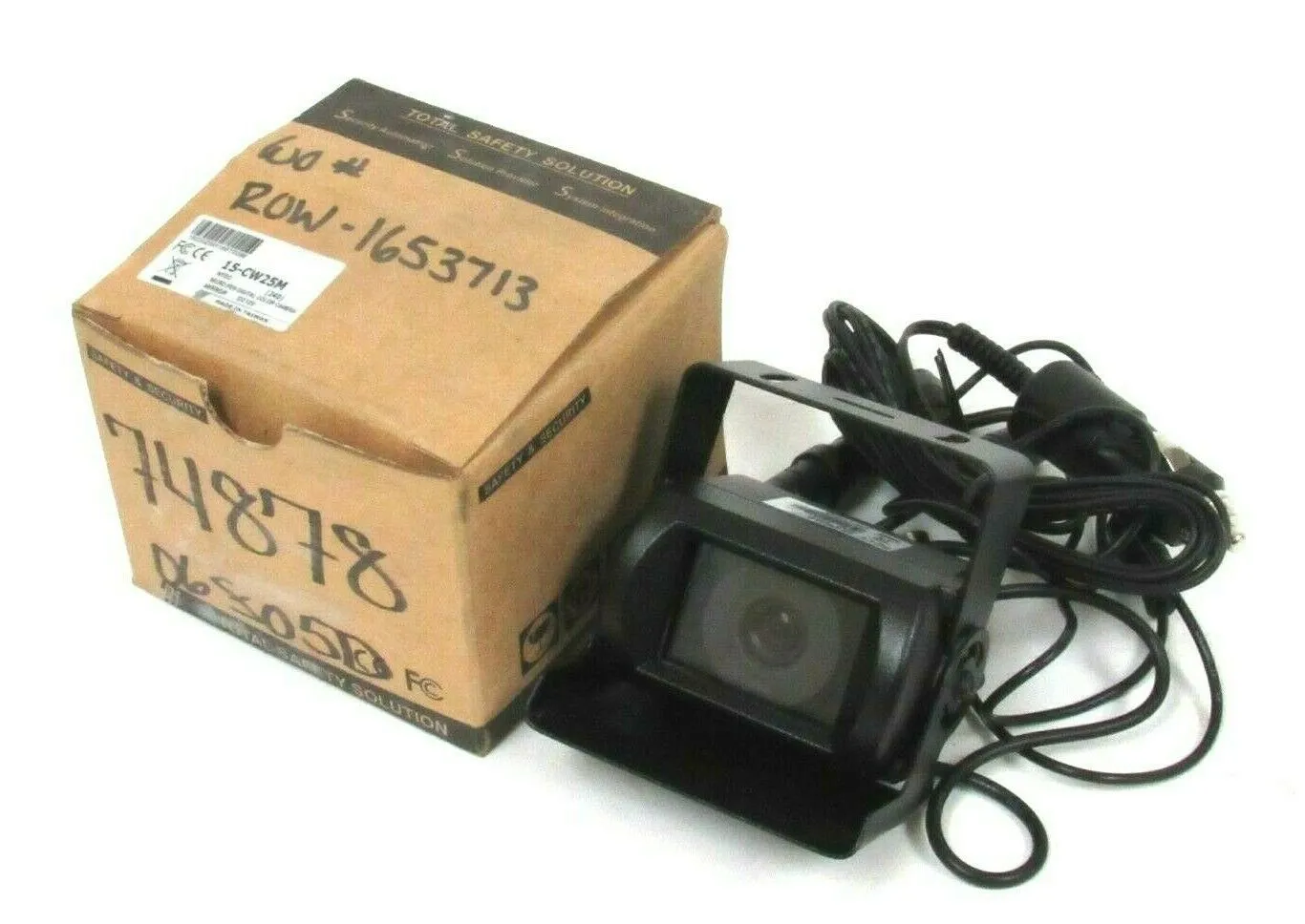 NEW TOTAL SAFETY SOLUTION 15-CW25M DIGITAL CAR REAR VIEW COLOR CAMERA 15CW25M