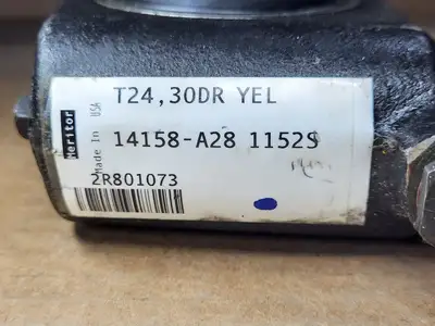 USED MERITOR R801073