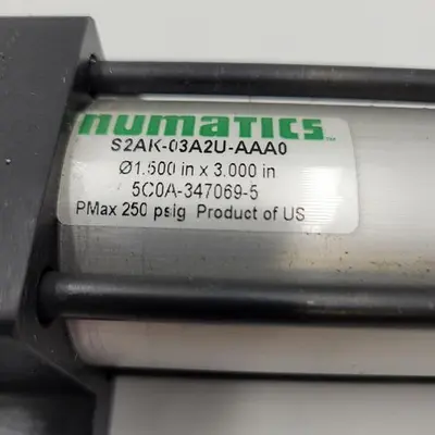 USED NUMATICS NUMATICS S2AK-03A2U-AAA0 PNEUMATIC CYLINDER WITH BRACKET