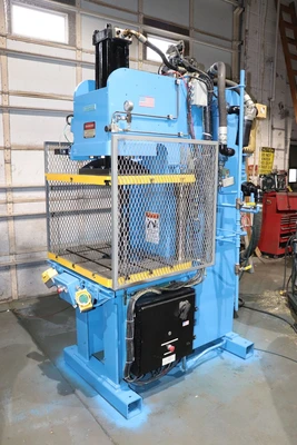 Denison 35 Ton 
				 Hydraulic Multipress