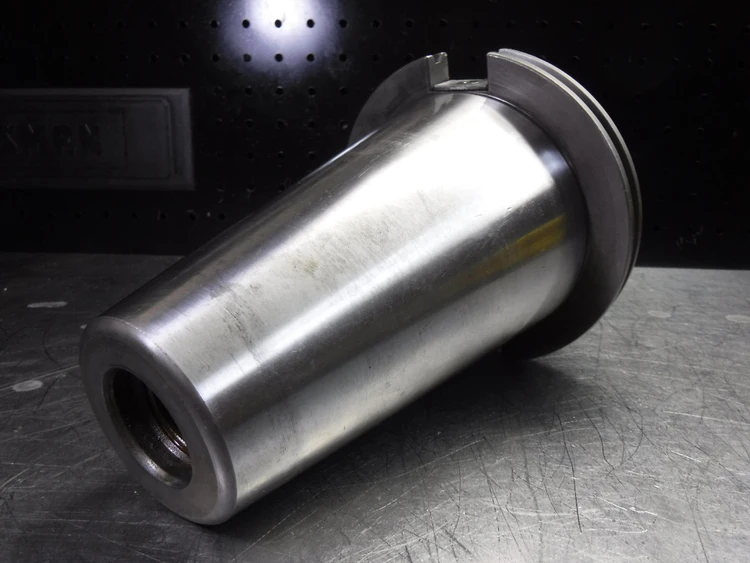 Used DAVIS TOOLS INC. _UNKNOWN_ CAT Holders Michigan US | Superior Machine & Tool Inc #212613
