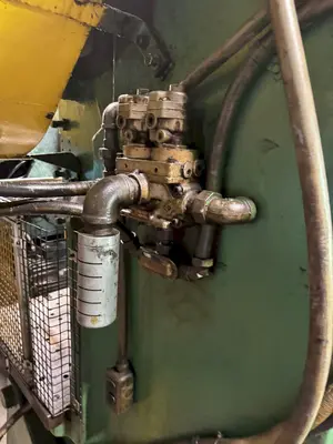 80 TON L&J OBI PRESS. STOCK # 0683324