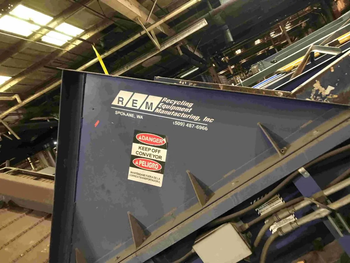 REM Steel Belt Feed Conveyor