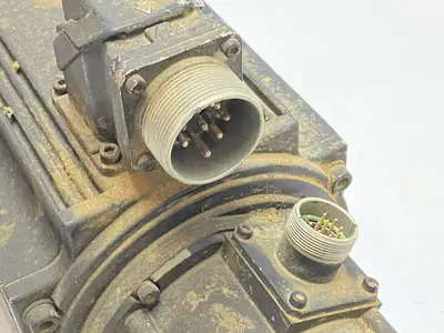 USED INDRAMAT SERVO MOTOR W/ ALPHA SPF 110-MX1-8,2-40/110S01