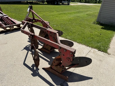 Used _UNKNOWN_ _UNKNOWN_ Moldboard Plows Michigan US | Miedema Asset Management Group #1287648