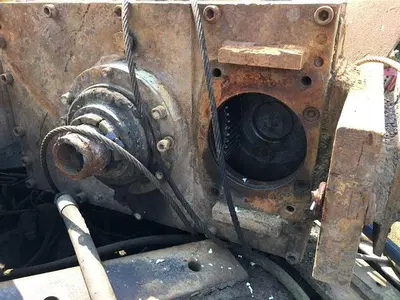 Used CHICAGO PNEUMATIC 650 TOP HEAD DRIVE Drilling Attachments Pennsylvania US | East West Machinery & Drilling #1415584