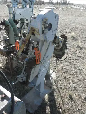 USED STAMPING MACHINE 25A