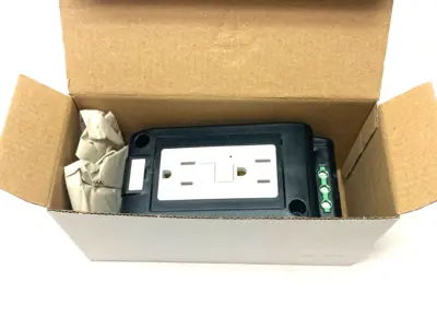 USED MURRELEKTRONIK MSVD POWER SOCKET NEMA (GFCI) FOR DIN RAIL