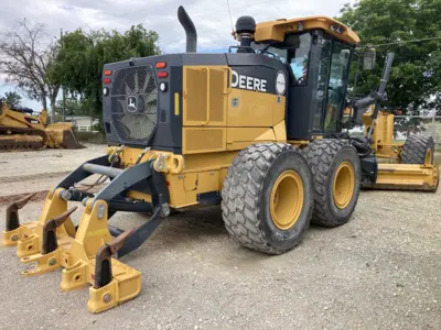 USED 2019 Deere 872G