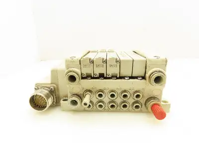 SMC VQC2401-51 Pneumatic Solenoid Valve 5-Station Manifold Block