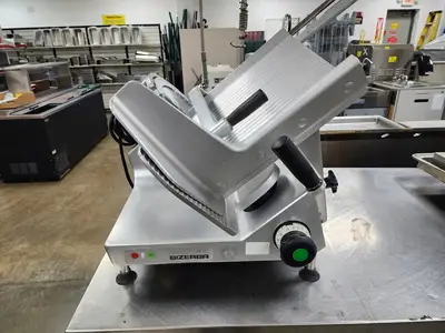 Used Bizerba Used 12" Bizerba SE12 Manual Gravity Feed Deli Meat Slicer 120V Slicers / Dicers / Cutters Illinois US | Falcon Restaurant Supply #1376806