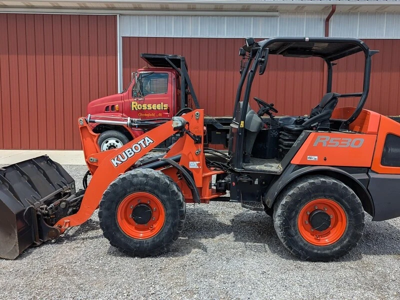 USED 2021 Kubota R530