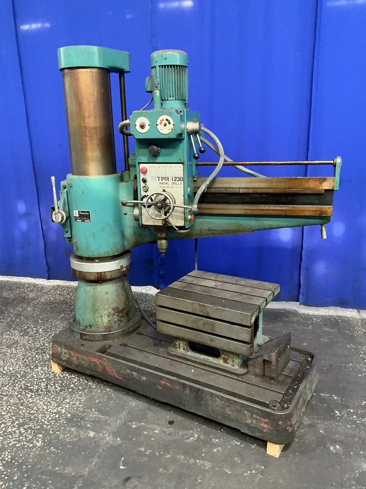 Used PONCHO 1230 Radial Drills Ohio US | HGR 24 #1539822