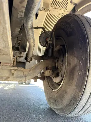 Used 2011 VOLVO VNL64T300 Conventional trucks California US | Ben Kaplan Equipment #1250886