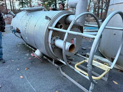 USED 2001 SAVANNAH TANK & MFG, INC SA240-304L