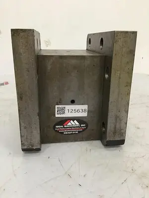 USED CINCINNATI MILACRON 3930128
