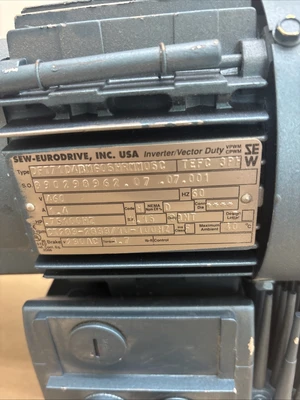 New | in-Stock SEW-EURODRIVE Gear Reducer RF17DT71D4BM605HRMM05C Motors (misc) Indiana US | J&J Industrial Supply #1377330