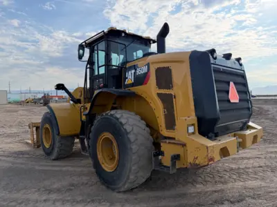 Used 2019 Caterpillar 950M Wheel Loaders | Rubbl #981714
