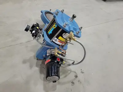 USED DEZURIK R2