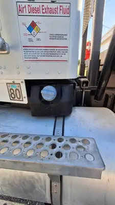 USED 2013 KENWORTH T800