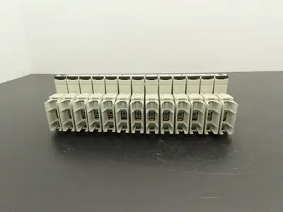 Siemens 5SJ4104-7HG42 Circuit Breaker 10kA 1 Pole 4A Lot of 13