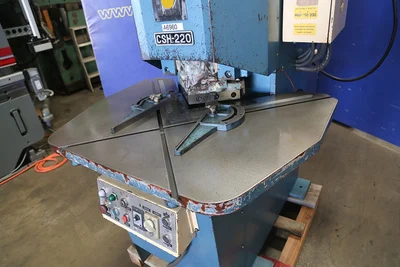 Used AMADA CSH-220 Notching Machines California US | Sterling Machinery Exchange #1465622