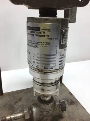 Schlumberger Industries PA3000-020-42-13-XX-XX-13 Pressure Transmitter 4-20mA