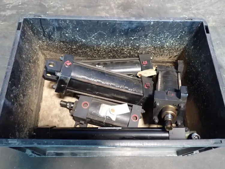 Used PENINSULAR CYLINDERS _UNKNOWN_ Pumps Ohio US | HGR 24 #884986