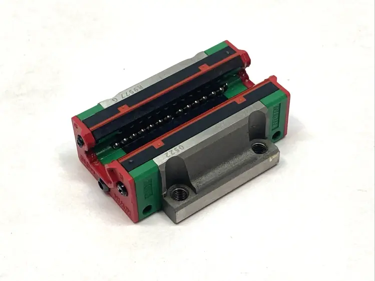 Used HIWIN LINEAR GUIDE BLOCK HG SERIES FLANGE HEAVY LOAD Linear Guides Michigan US | Maverick Industrial Sales #1089091