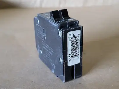 Used EATON CUTLER-HAMMER DNPL1515 Switchgears British Columbia CA | Lenmark #238910