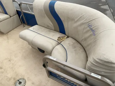 Used 2015 BENTLEY 220 FISH N RIDE Boats (Misc) Michigan US | Miedema Asset Management Group #1693321